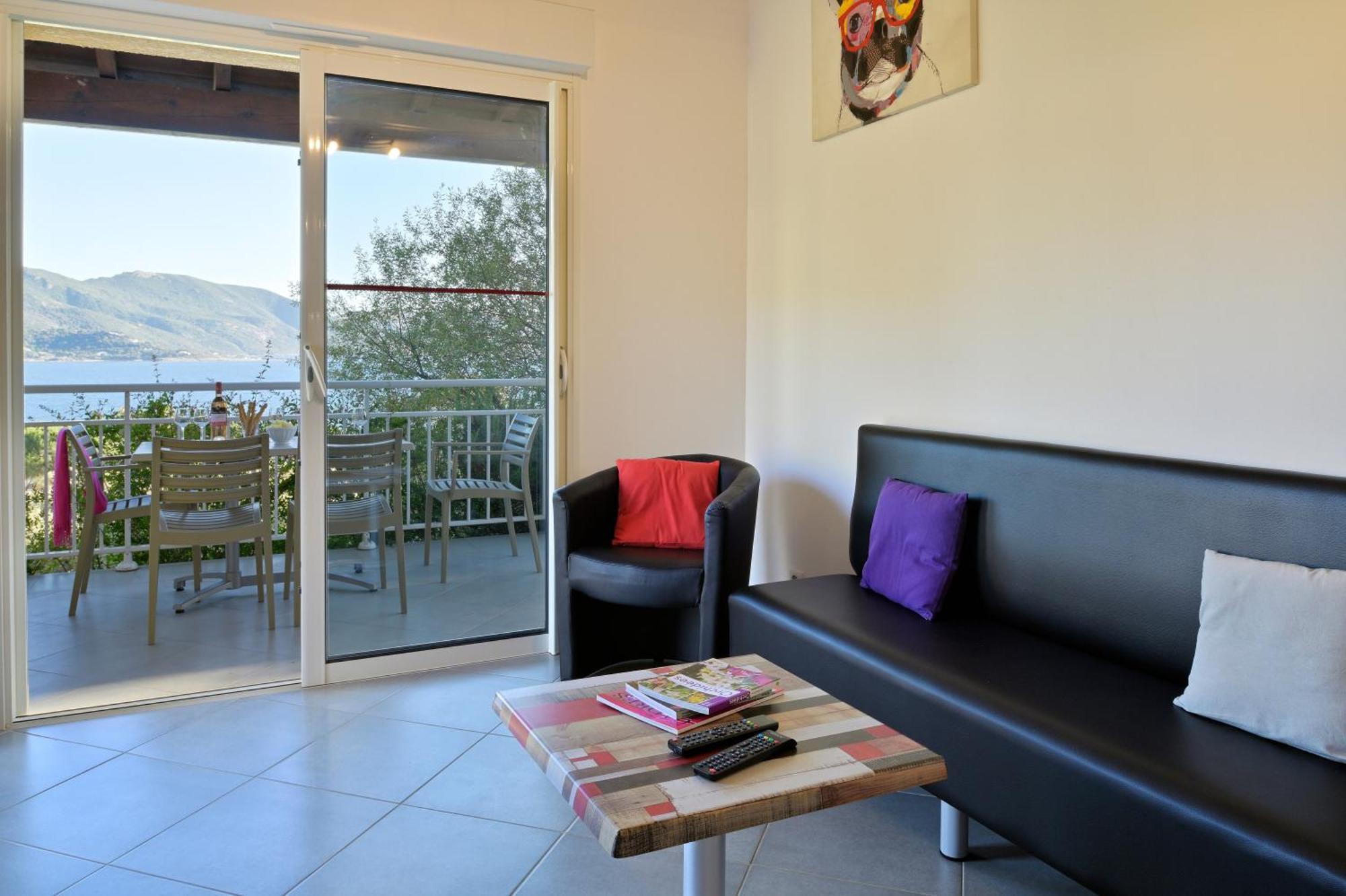 Residence Roc E Mare Tiuccia Rum bild